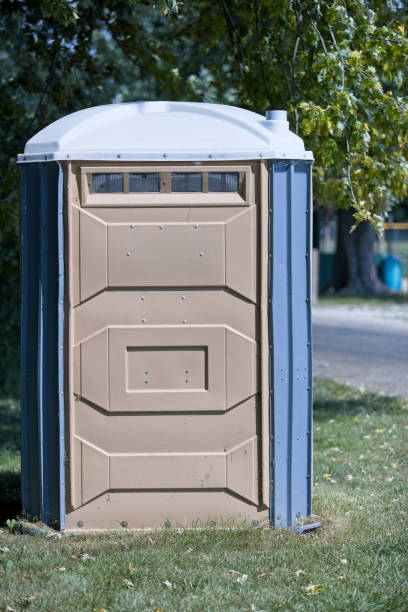 Portable Toilet Options We Offer in Kealakekua, HI
